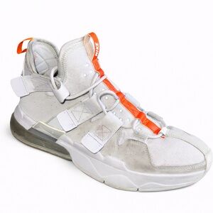 Nike Air Force 270 Utility Light Bone Total Orange Sneakers Men’s Size 10.5